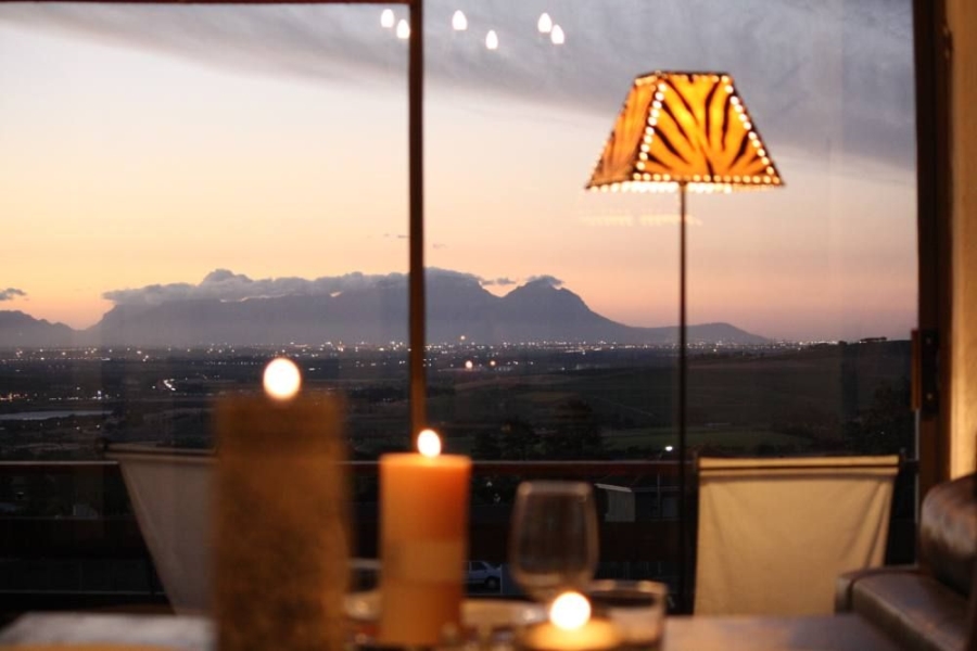To Let 4 Bedroom Property for Rent in Steynsrust Western Cape